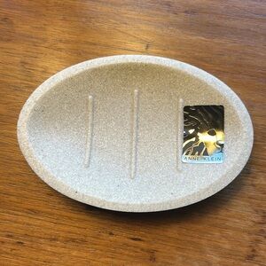 Anne Klein Textured Beige White Soap Dish NEW